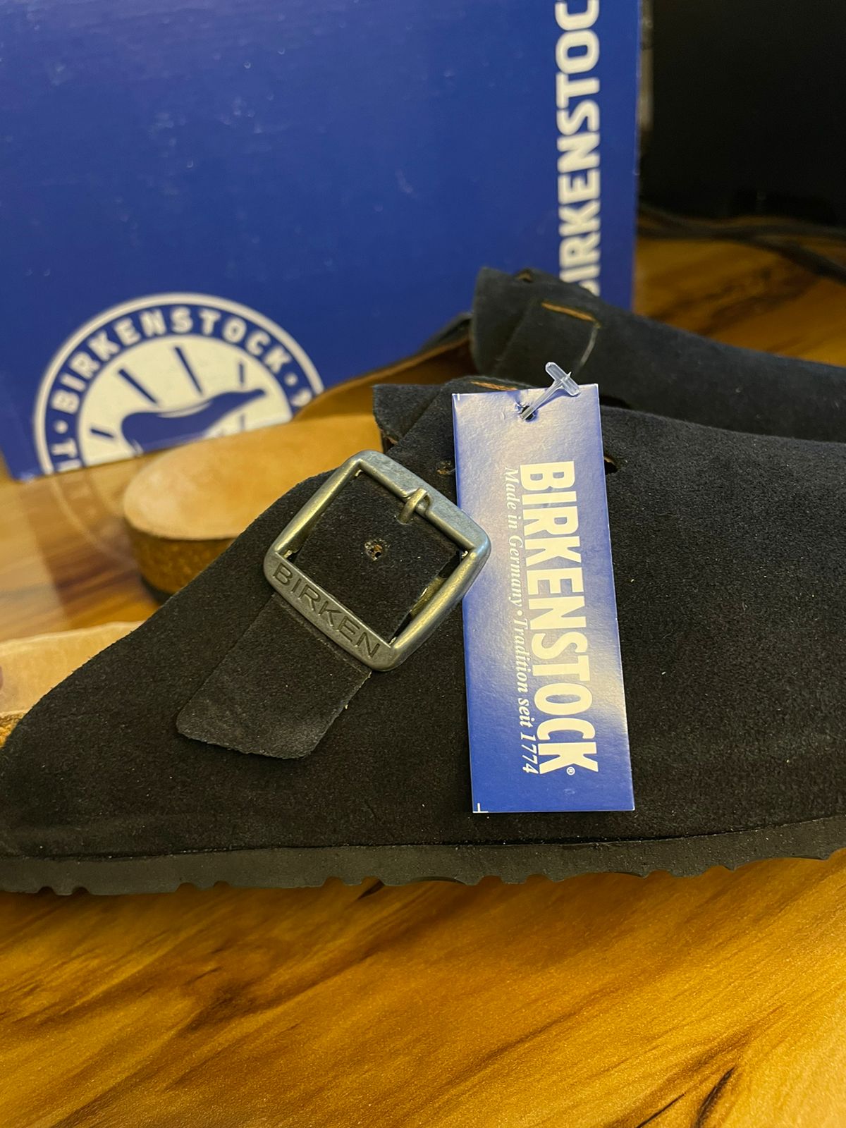 Boston Slides (Black)