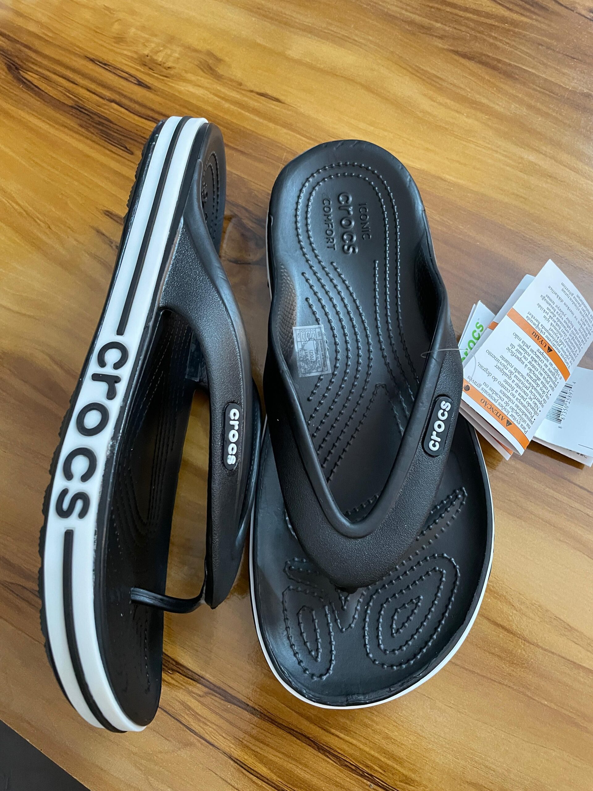 Bayaband Flip-Flops (Black)