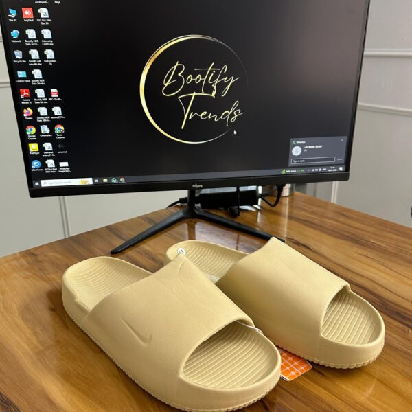 # Calm Slide (Beige)