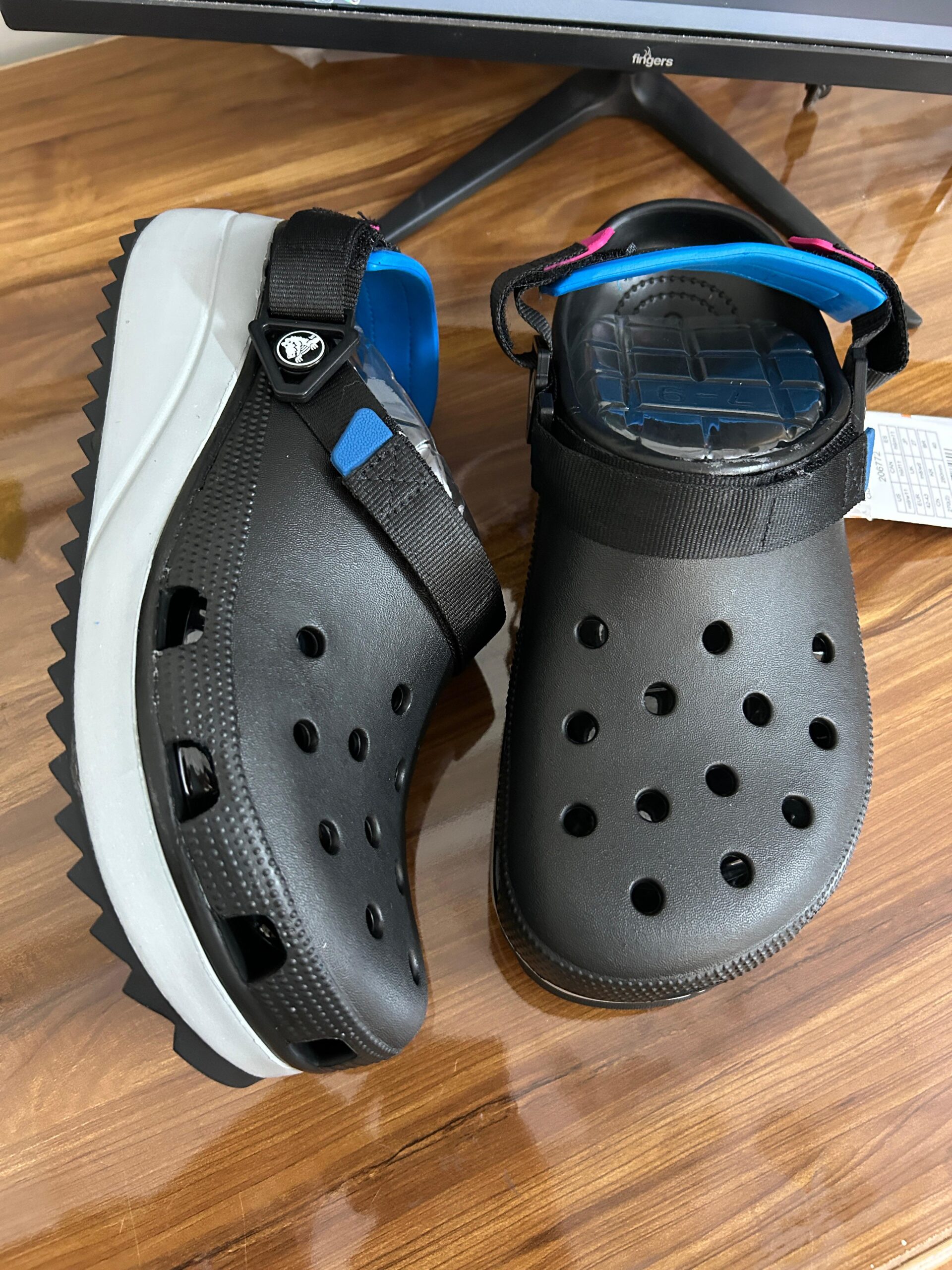 Classic Hikers (Black) - Image 3