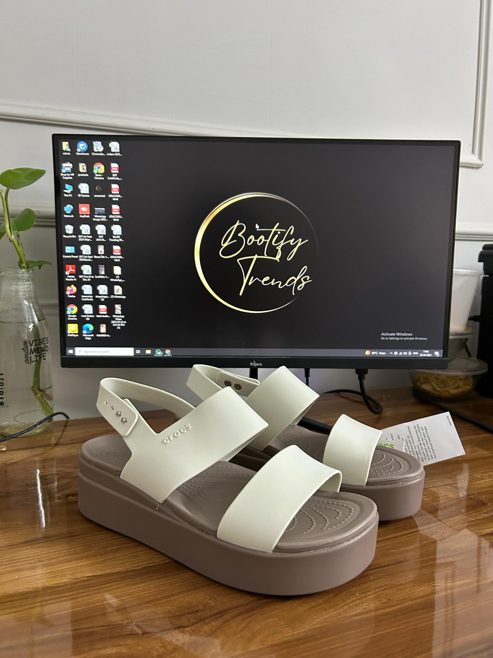 Brooklyn 4U Low Sandal (Beige)