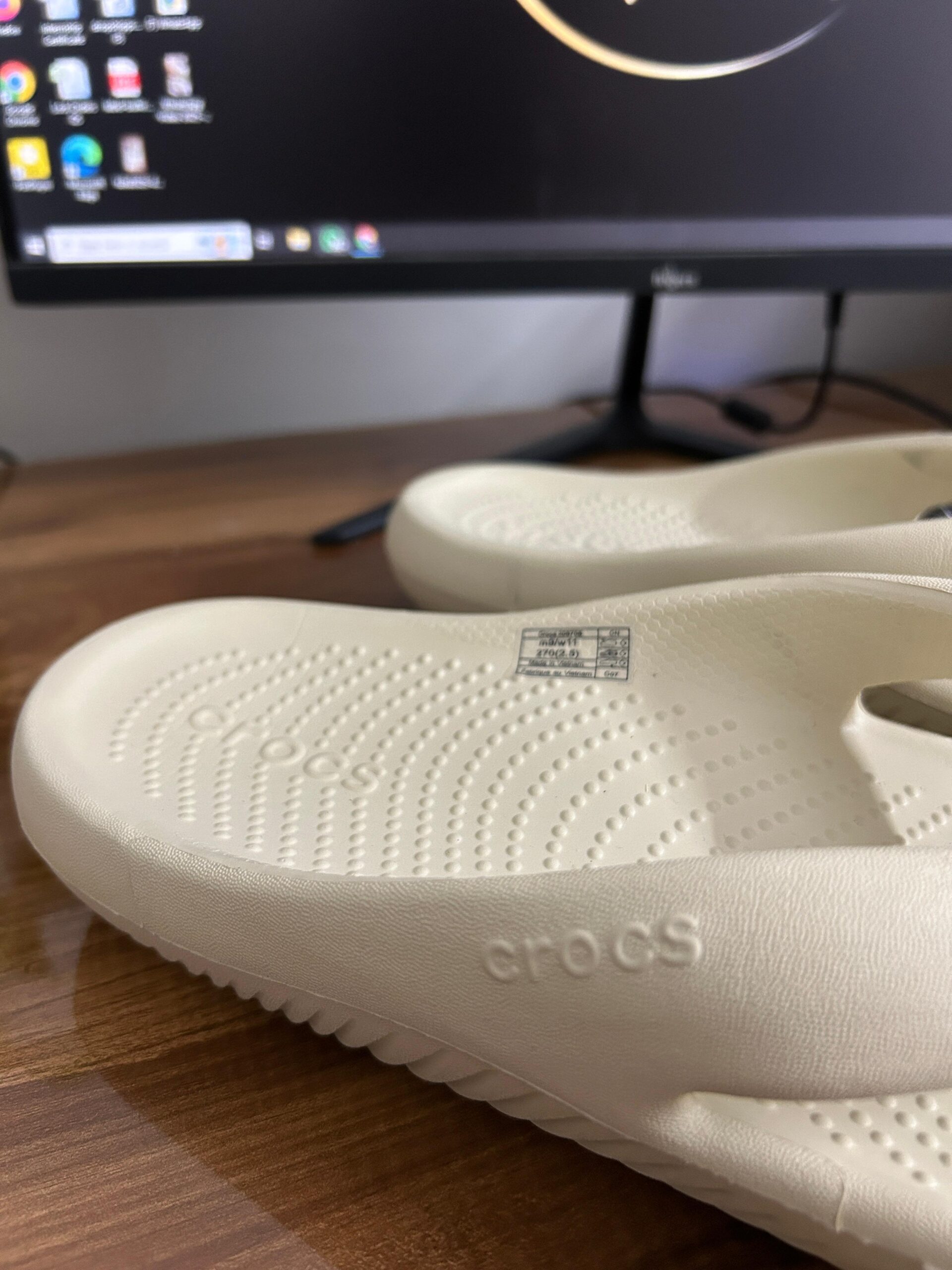 Mellow Flip Flops (Beige)