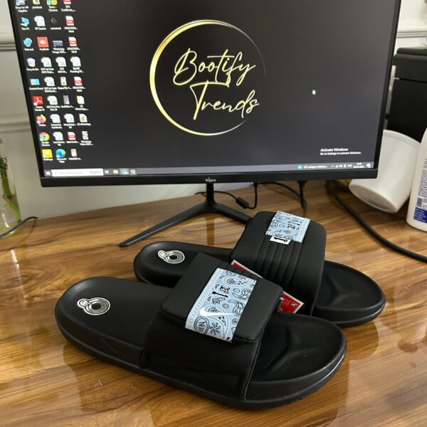 # Off Court Adjust Slides (Black)