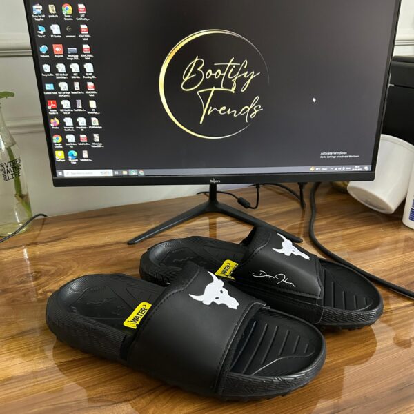 Undr Armr Project Rock 3 Slides (Black White)