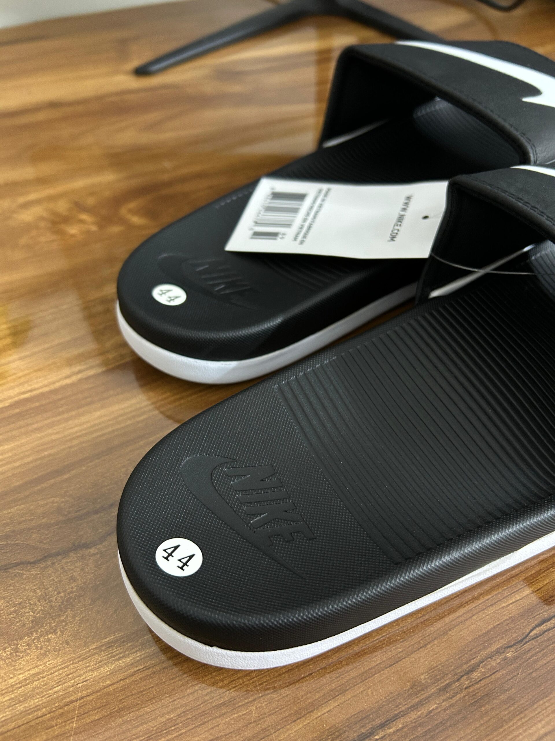 # Benassi Slides (Black) - Image 3