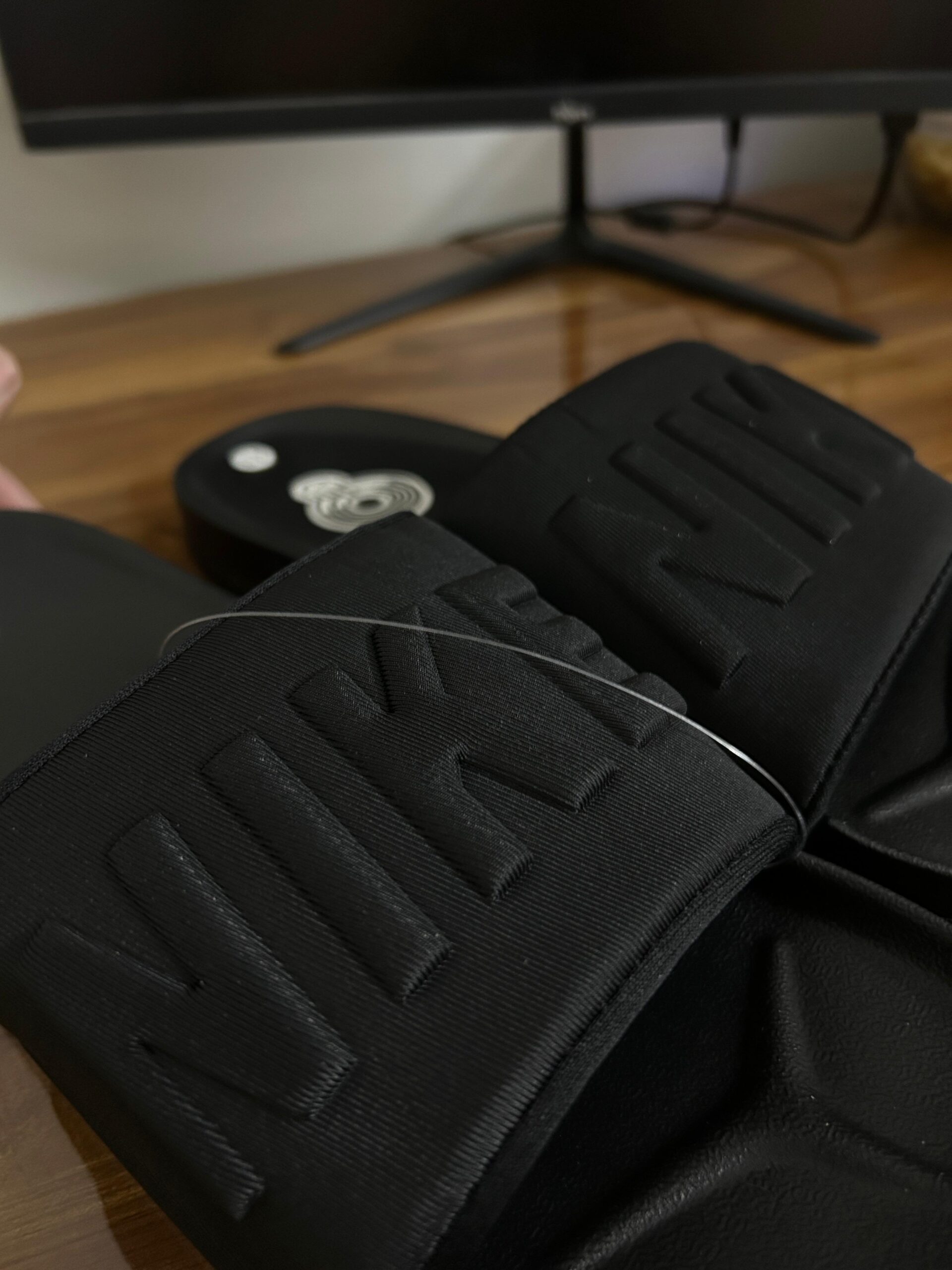 # Off Court Slides (Full Black)