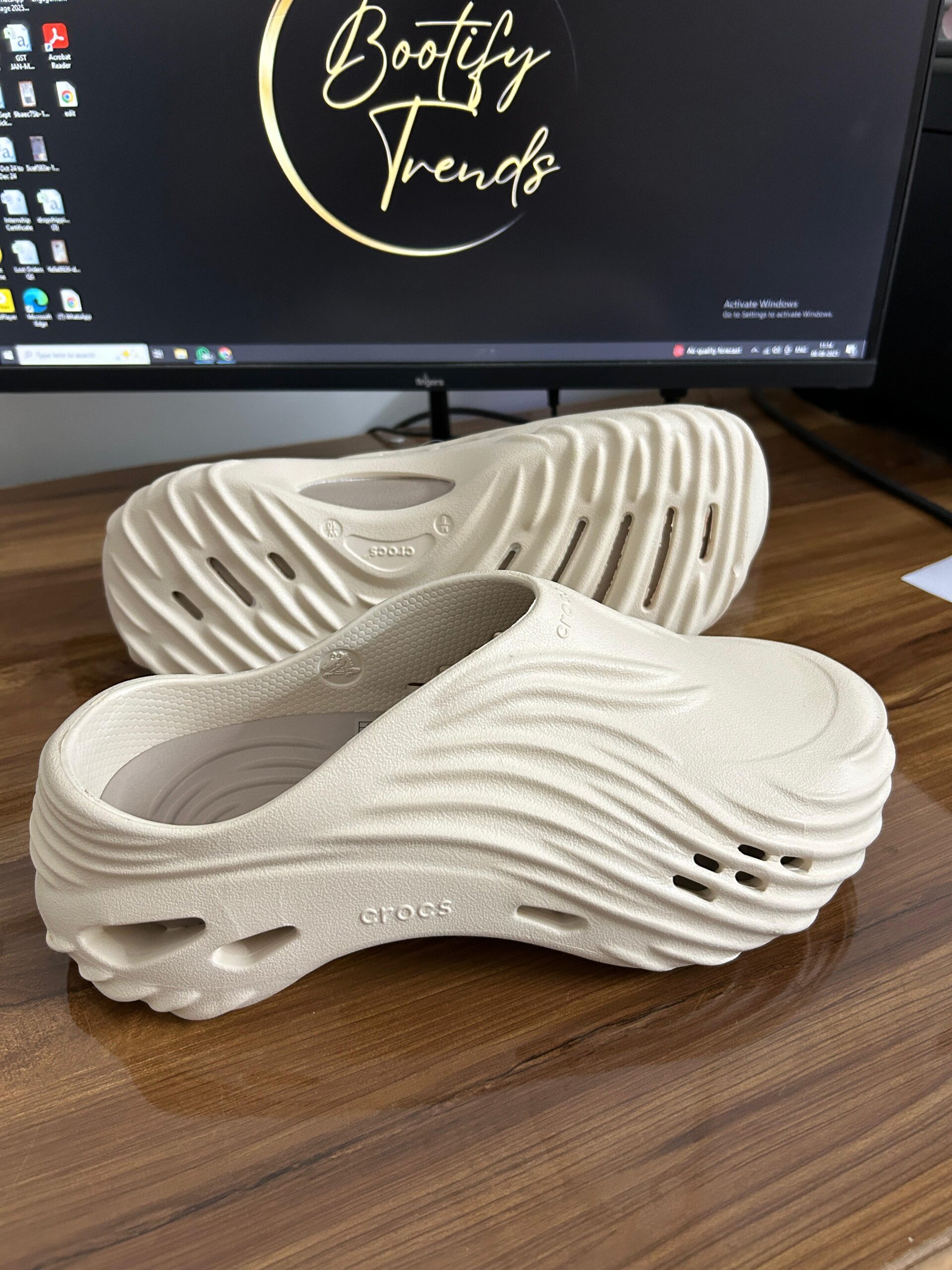 Echo Wave  (Almond Tint)