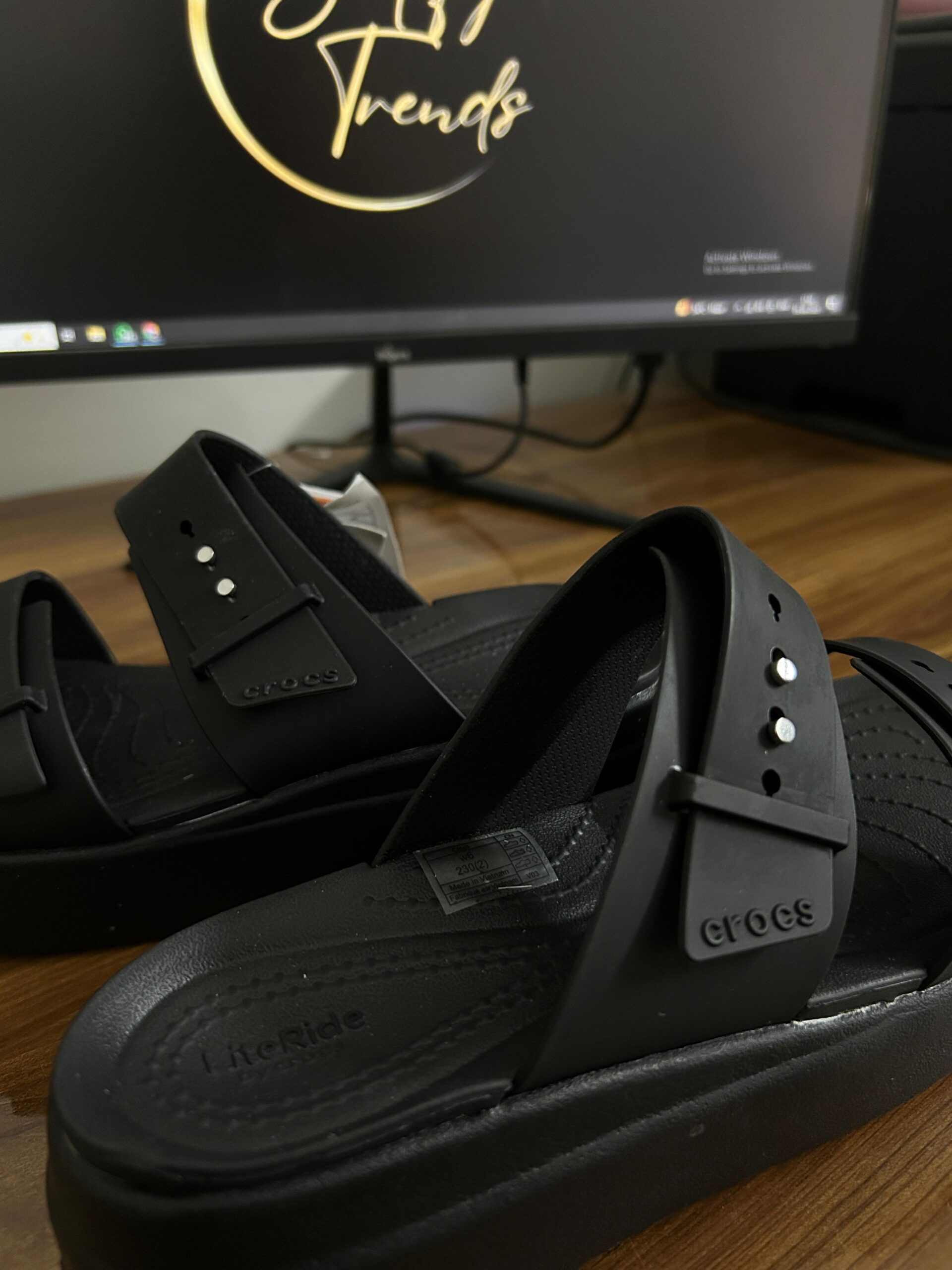 Brooklyn Low Wedge Sandal (Black)