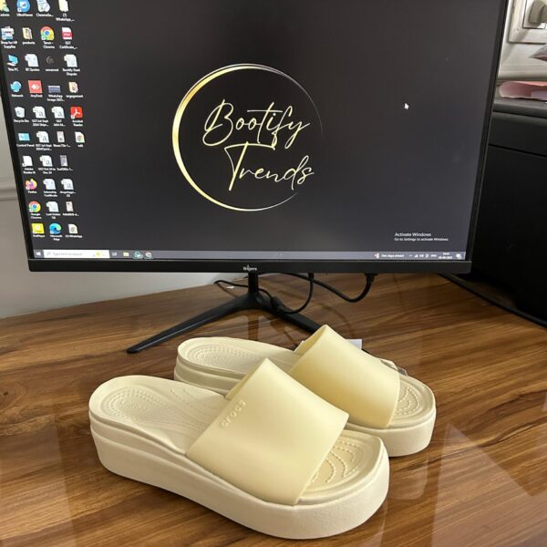 Brooklyn Women Slides (Beige)