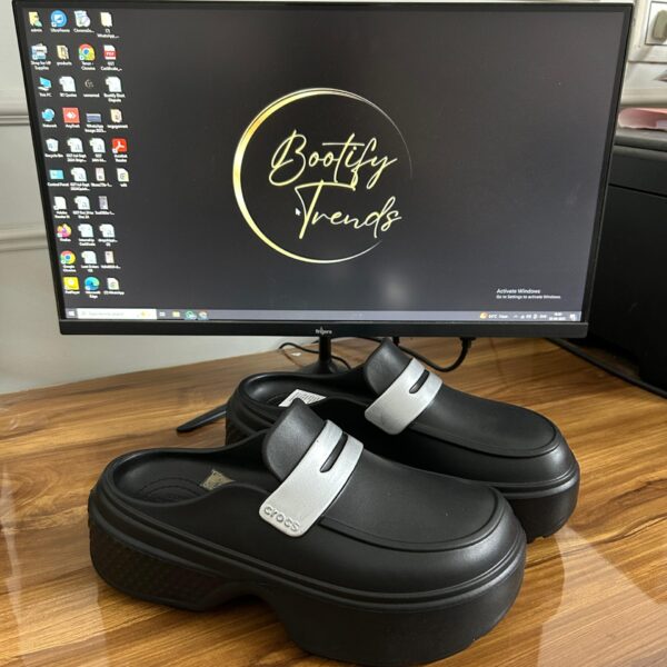 Women Stomp Loafer (Black)