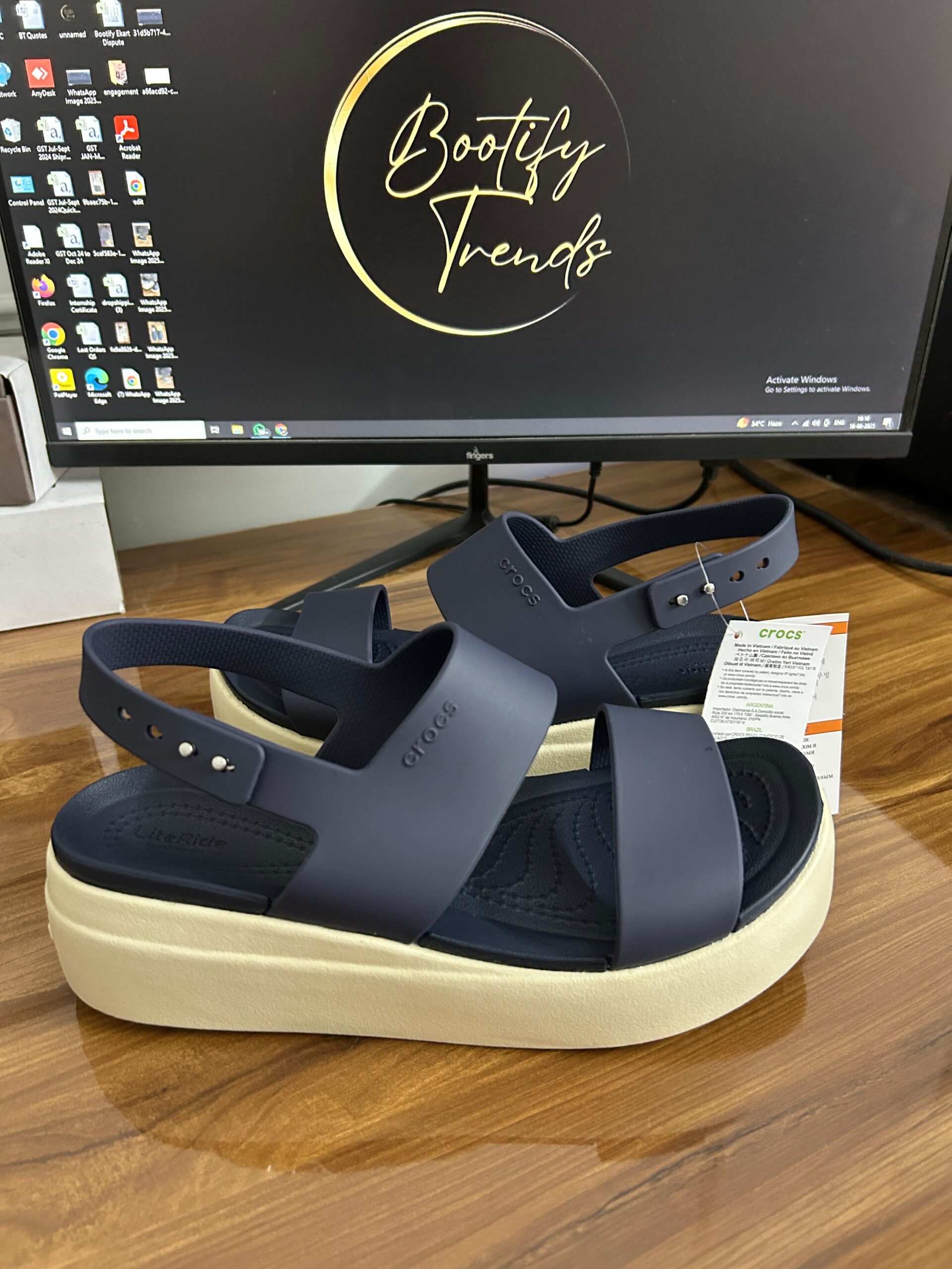 Brooklyn 4U Low Sandal (Navy)