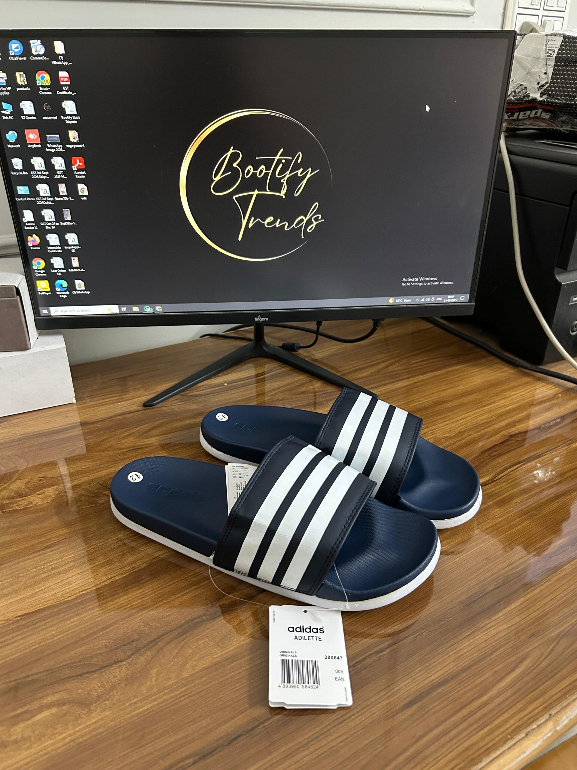 Adilette Slides (Navy)