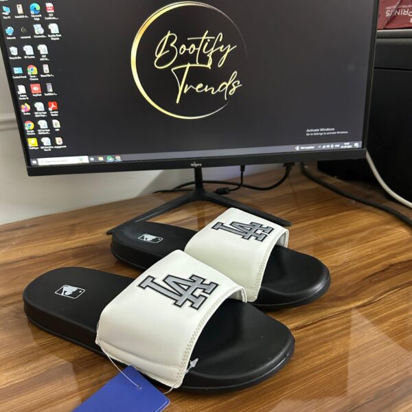 MLB LA Slides (White/Black)