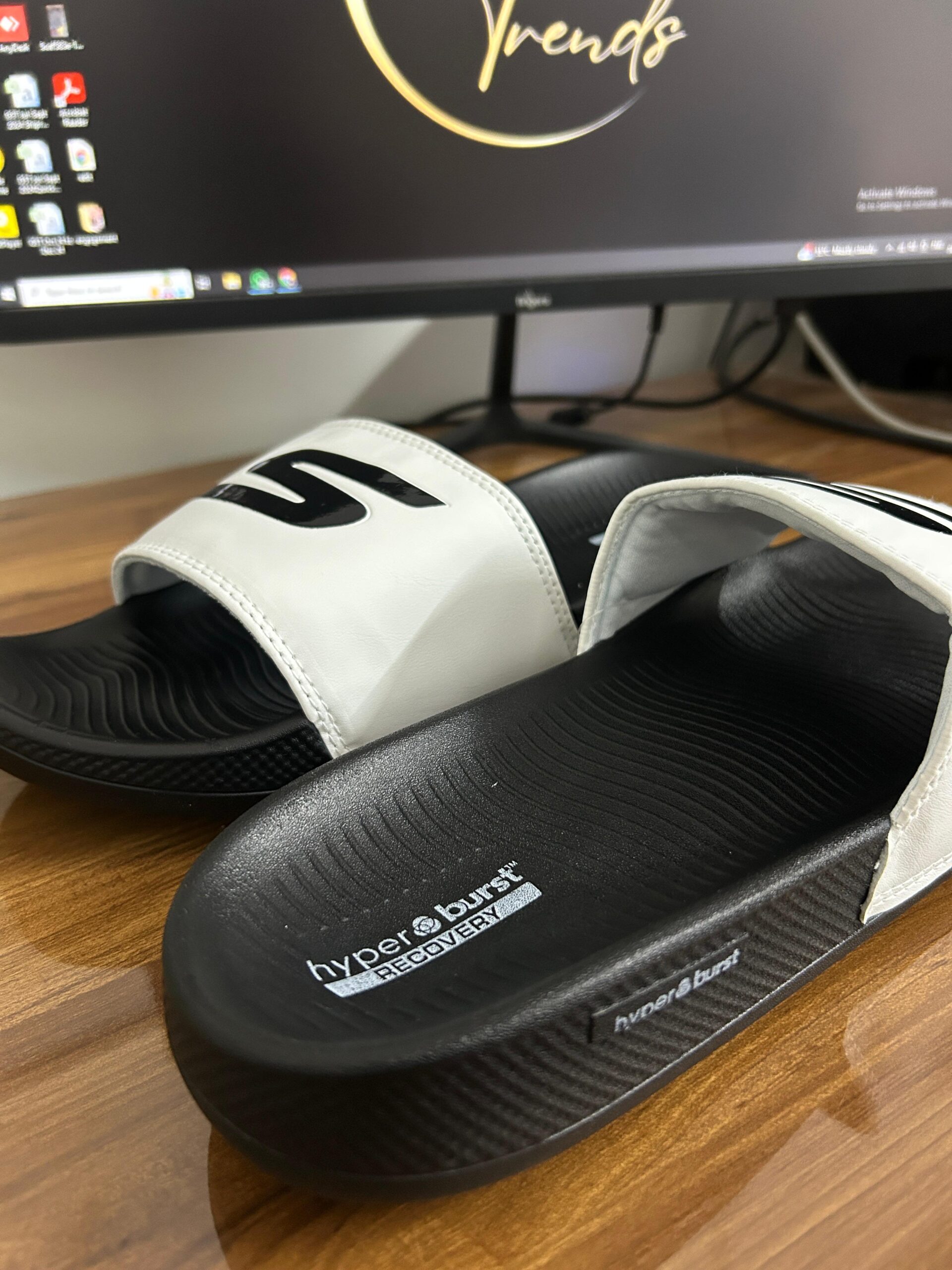 Hyper Burst Recovery Logo Slide (Black/White) - Image 3