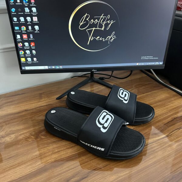 GOGA MAT Ultra Light Slides (Black)