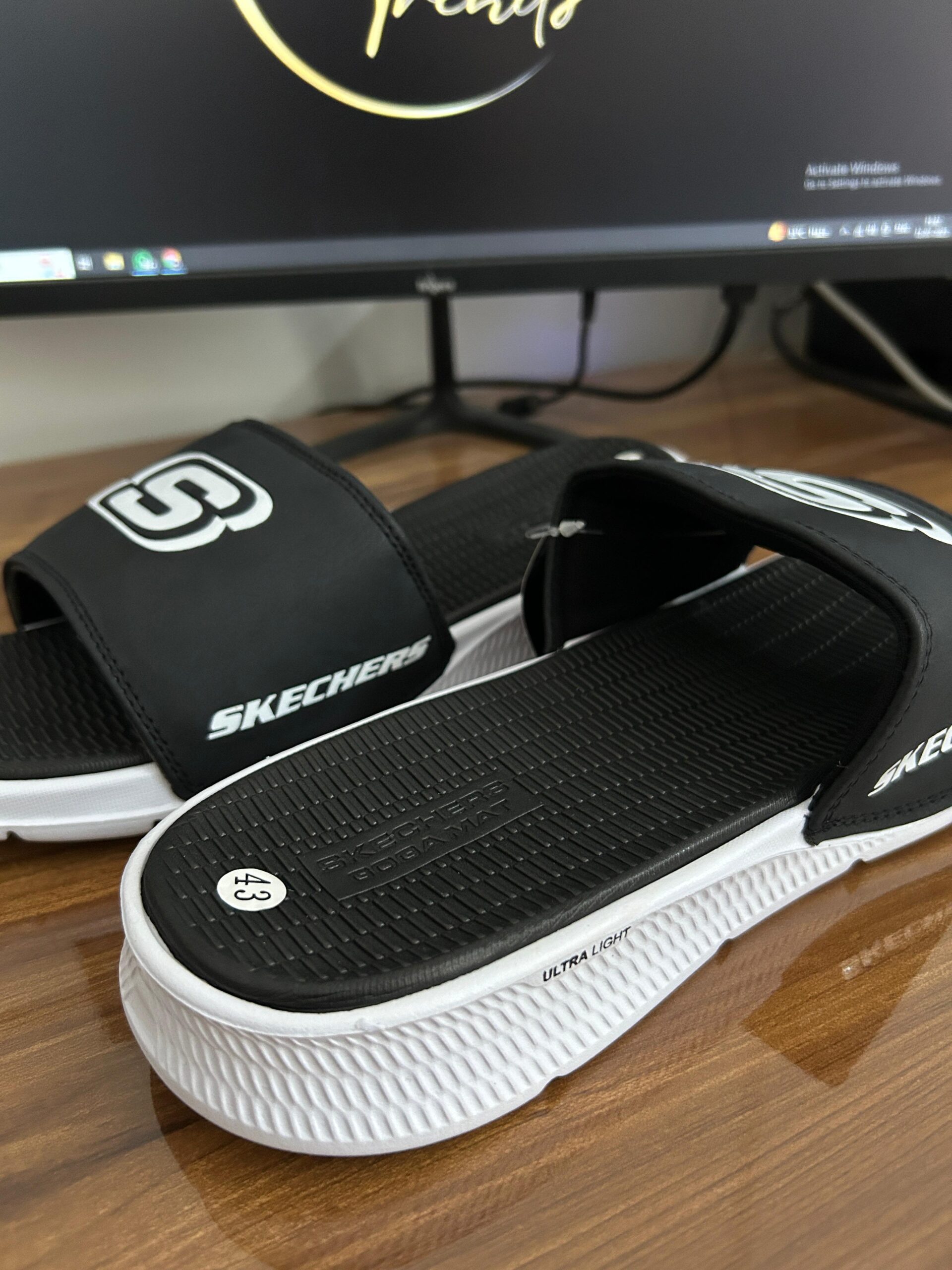 GOGA MAT Ultra Light Slides (Black/White) - Image 3