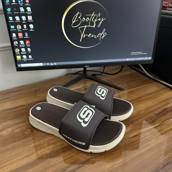 GOGA MAT Ultra Light Slides (Brown)