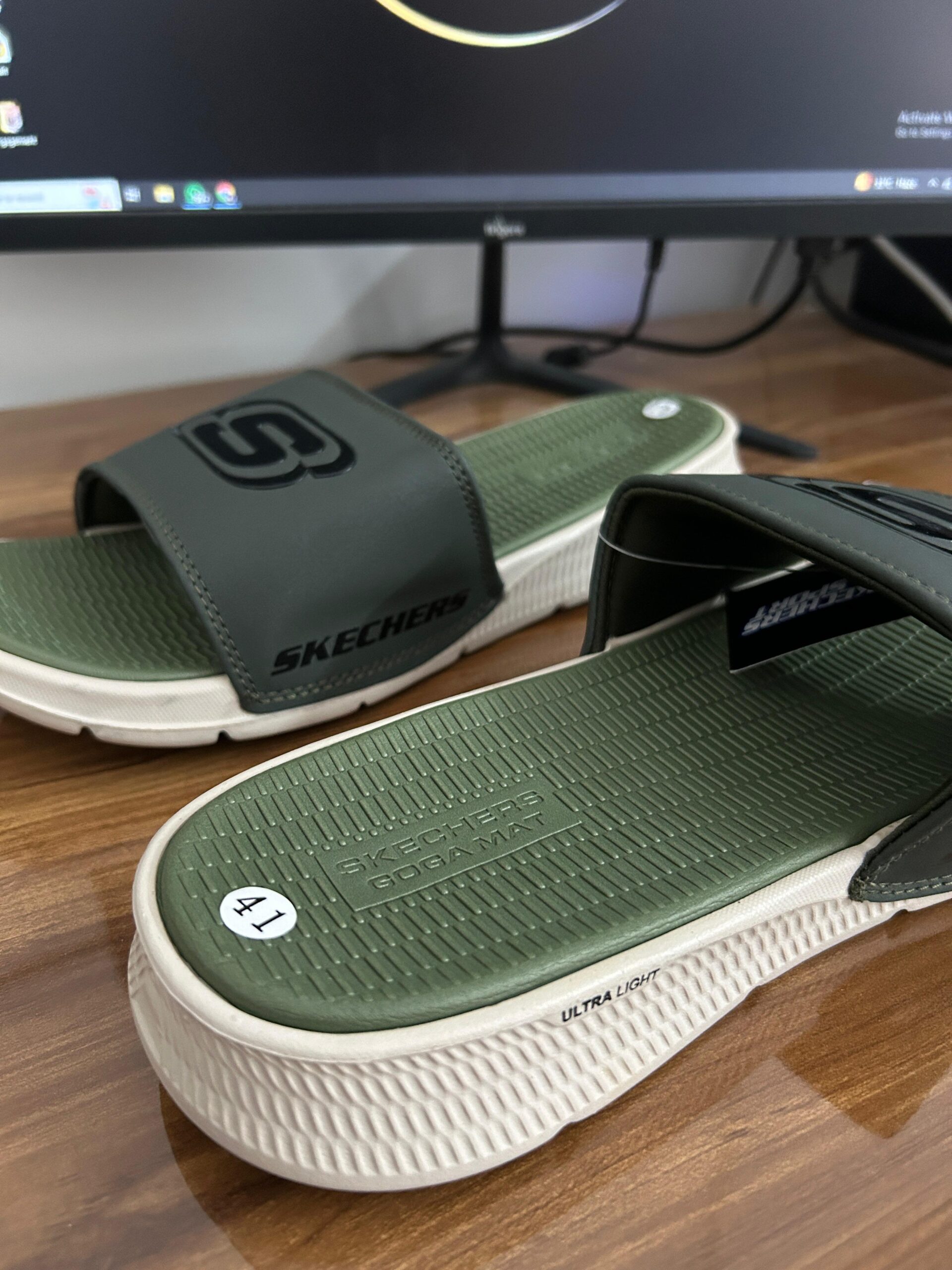 GOGA MAT Ultra Light Slides (Green)