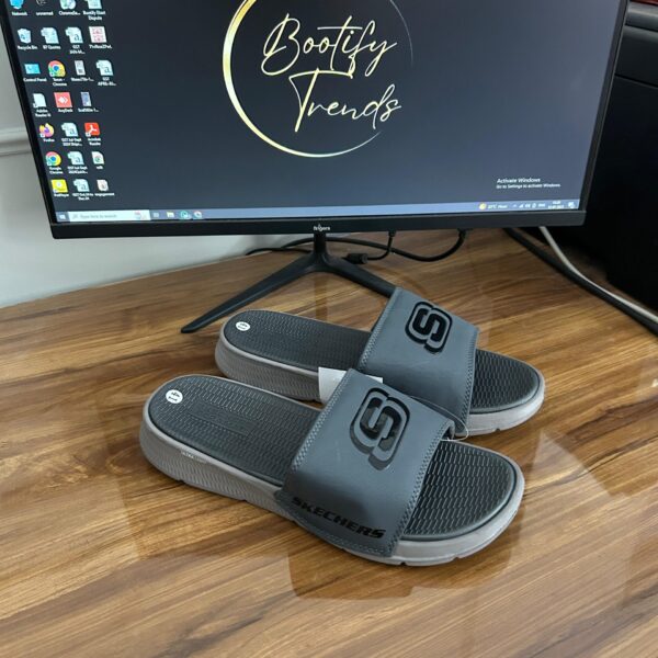 GOGA MAT Ultra Light Slides (Grey)