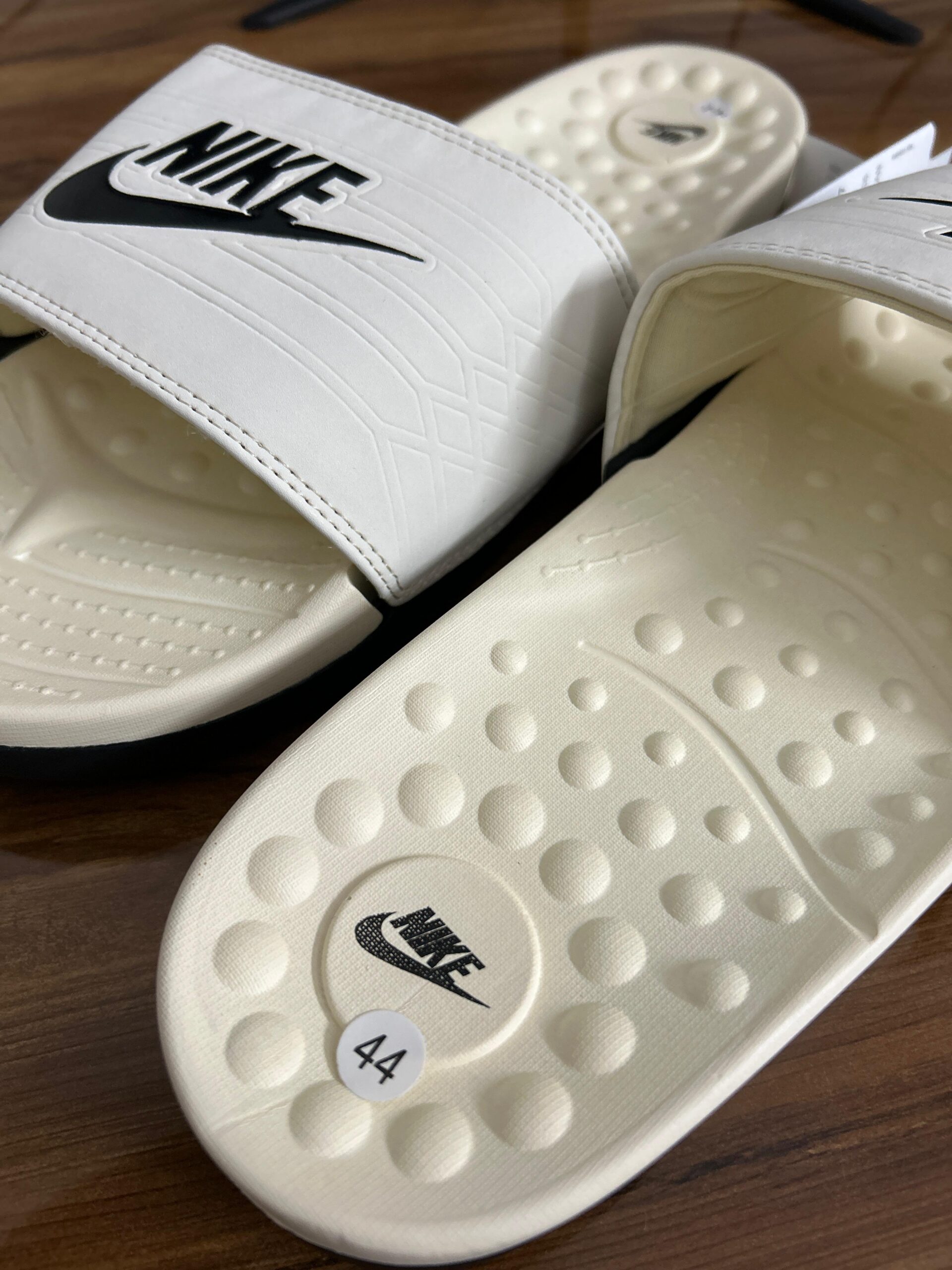 # Solar Soft Slides (Off-White)