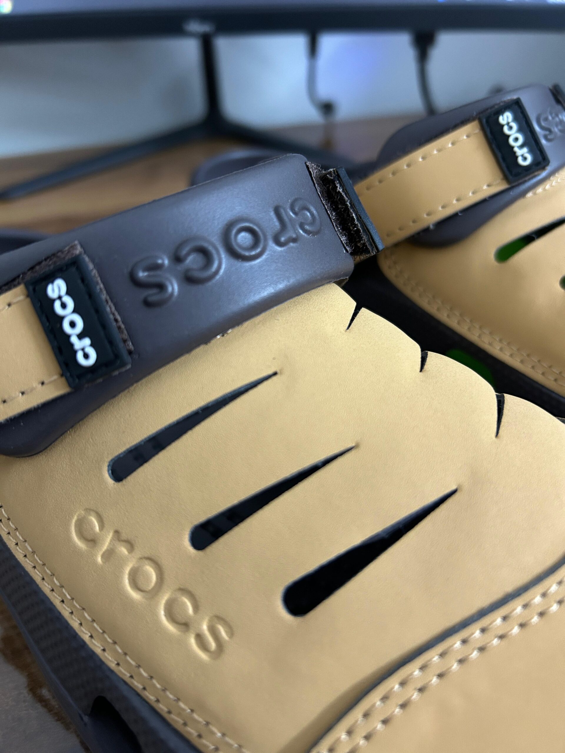 Yukon  (Brown/Beige)