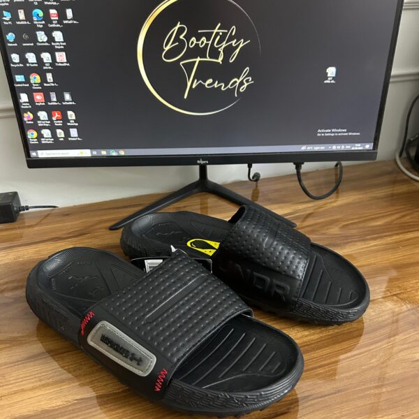 Undr Armr Mercenary XI Slides (Black)