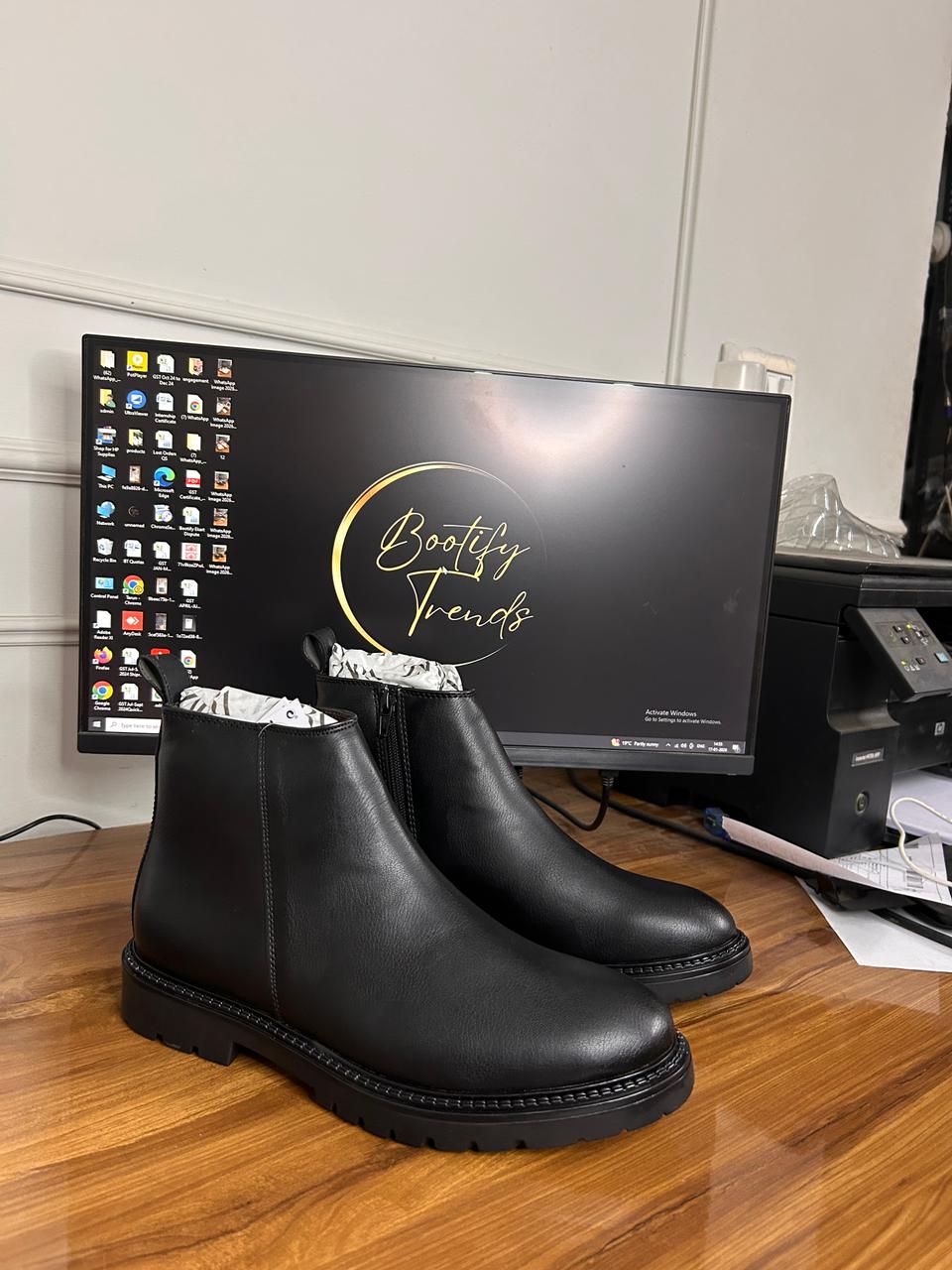 Zara Chunky Chelsea Boots (Black)