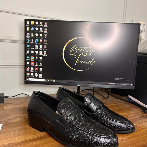 Frank Romello Snake Print Loafer (Black) (Wood Sole)