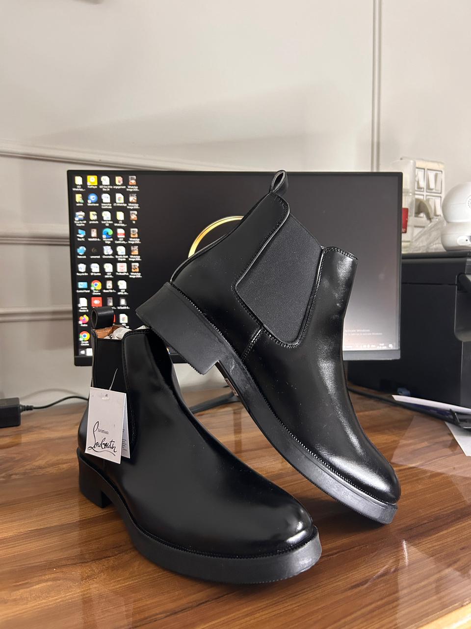 Christian Louboutin Melon Leather Cuban Chelsea Boots (Black)