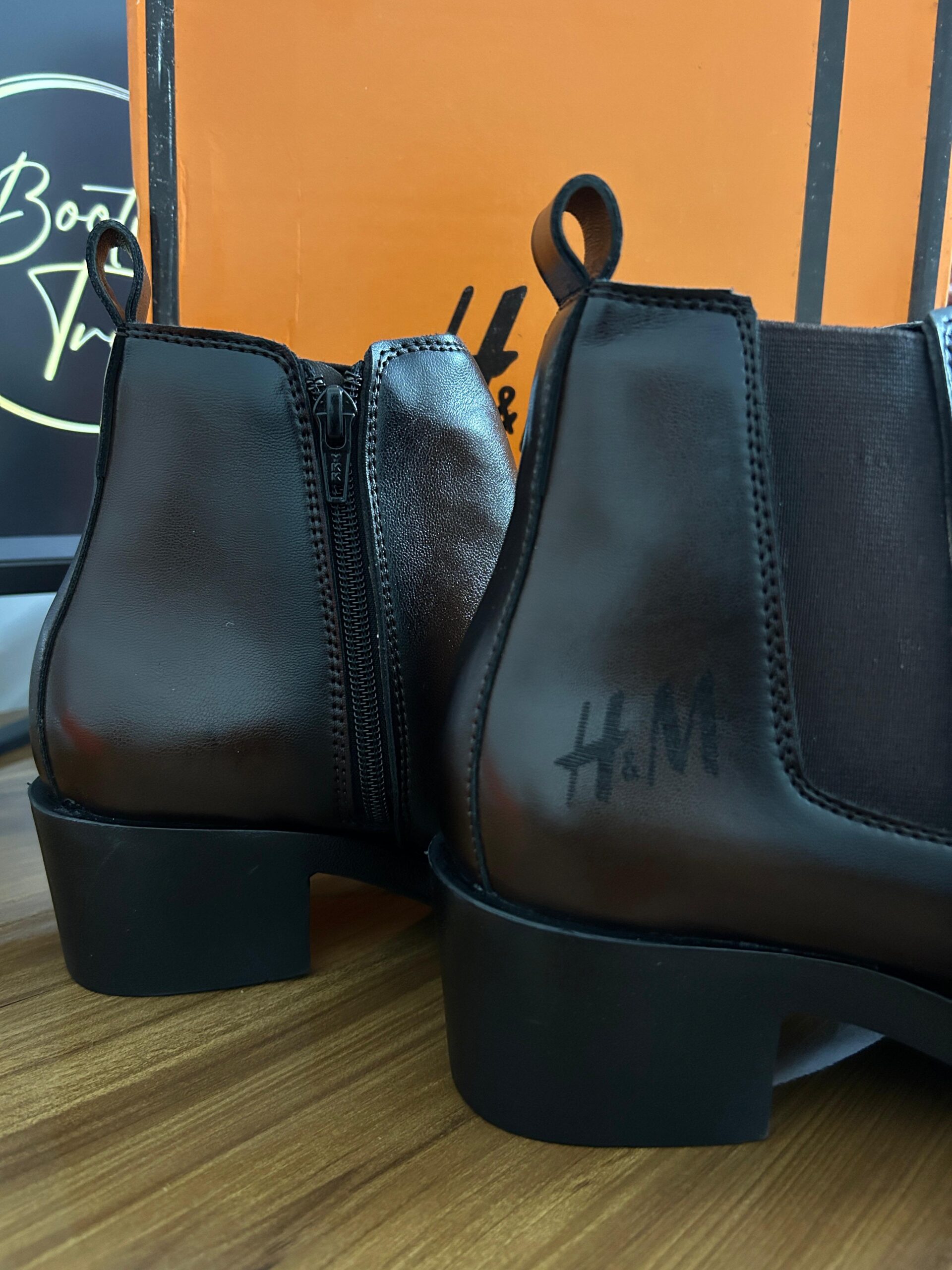 H&M Chelsea Boots (Brown)